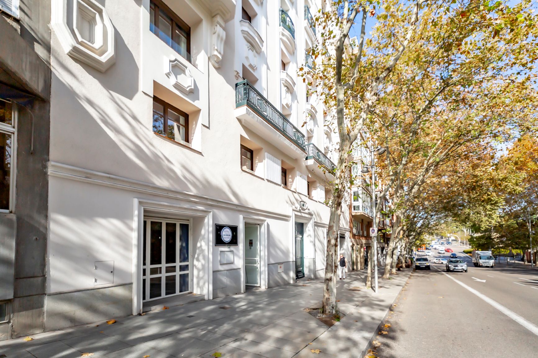 Edificio Serrano, 85
