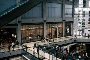 Invertir en locales comerciales claves de rentabilidad
