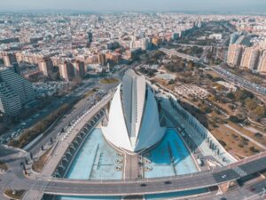 Inversión inmobiliaria en Valencia, Sevilla y Málaga